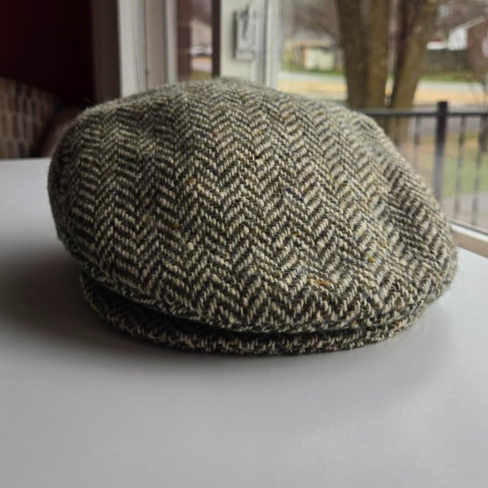 Hats of Ireland Castlebar 100% wool brown herringbone driving cap